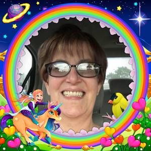 Meet your Posher, Catherine